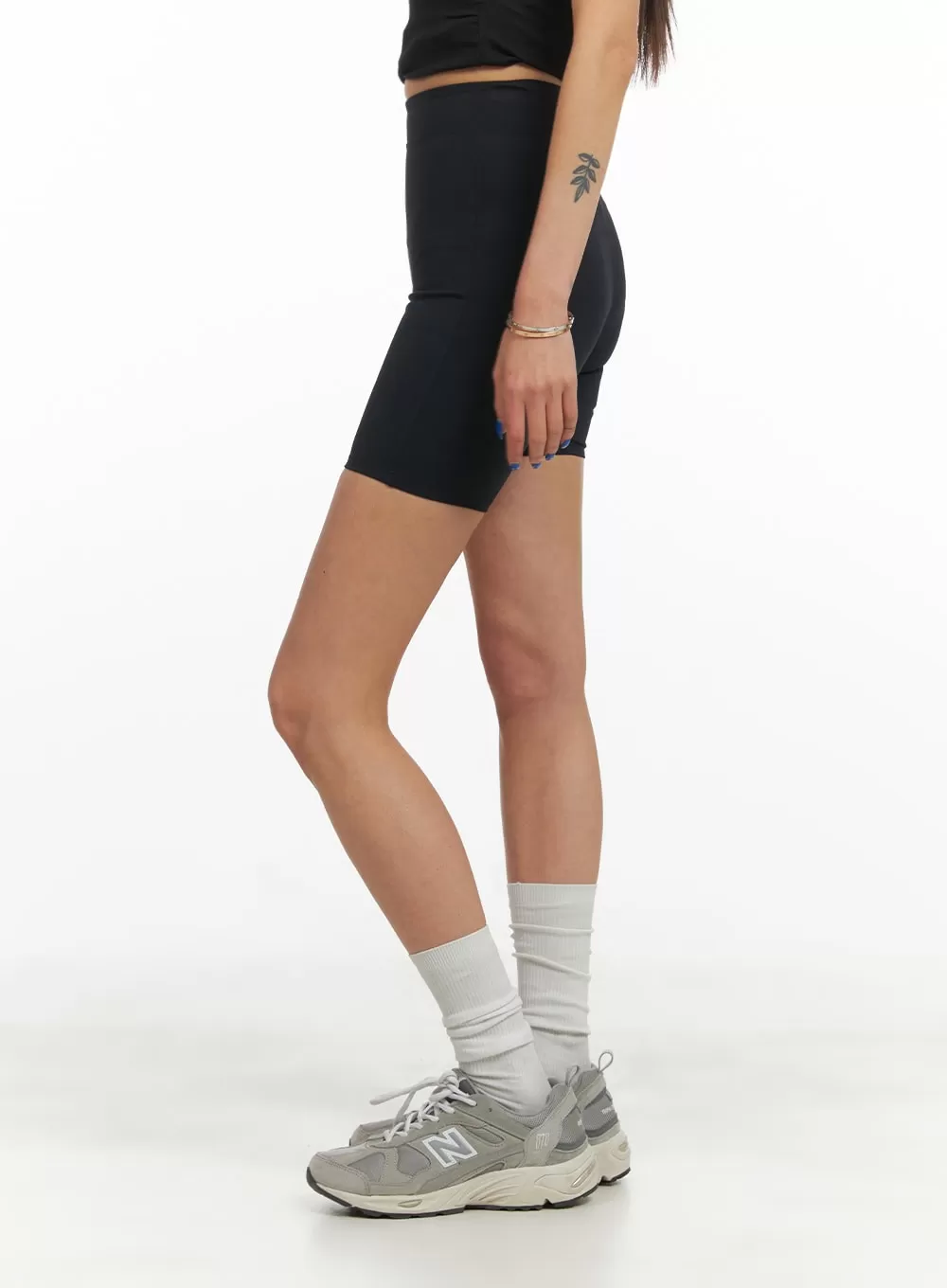 Activewear Solid Biker Shorts CY423