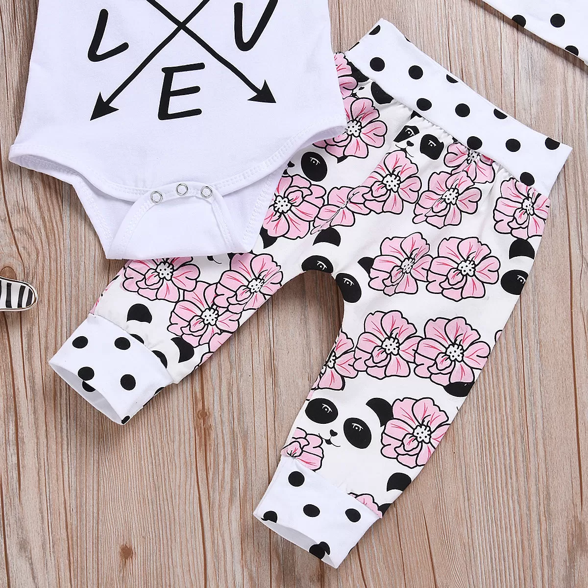 Baby Girls Solid Love Short Sleeve Romper Floral Print Pants Hat Set