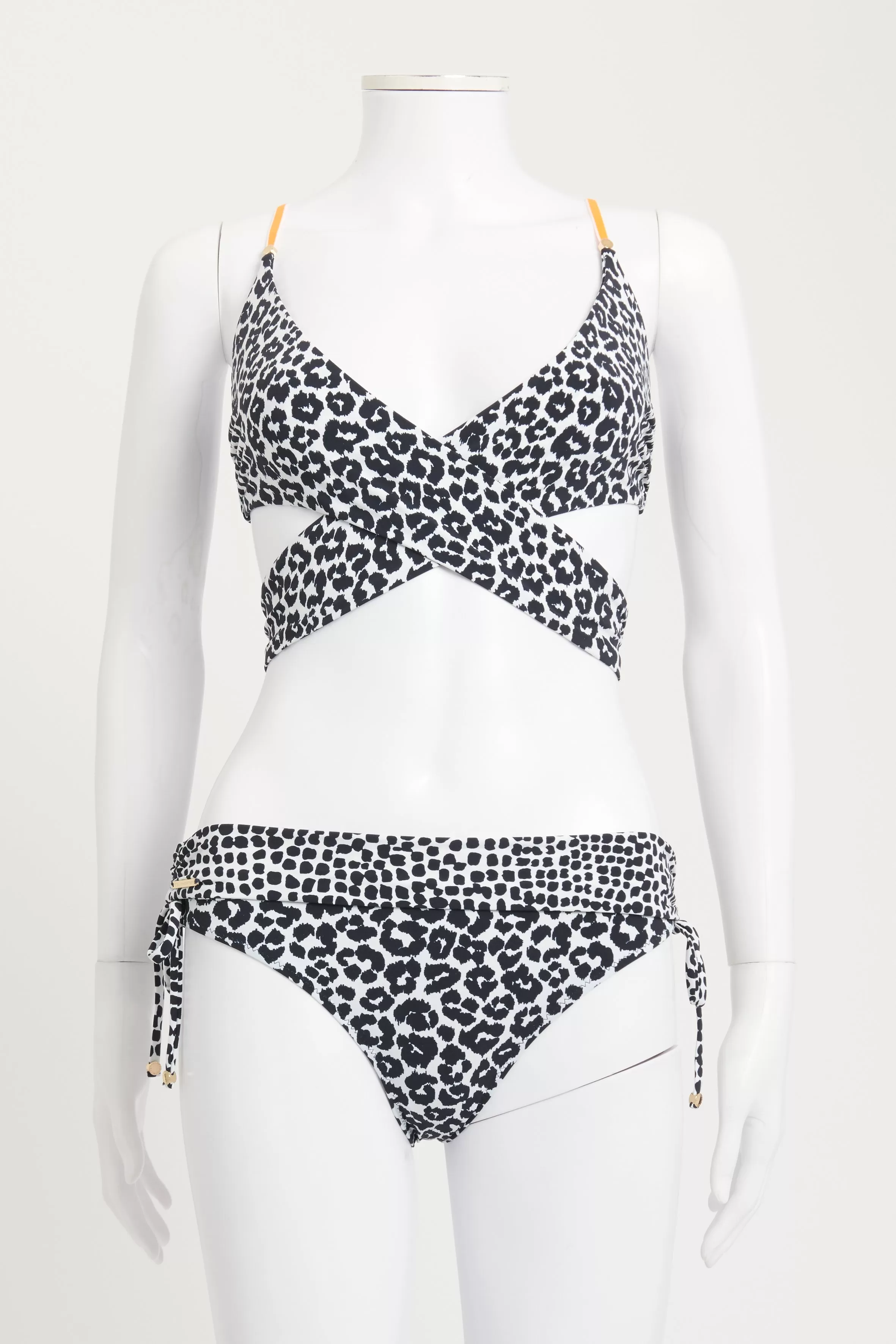 Black & White Leopard Print Preowned Bikini