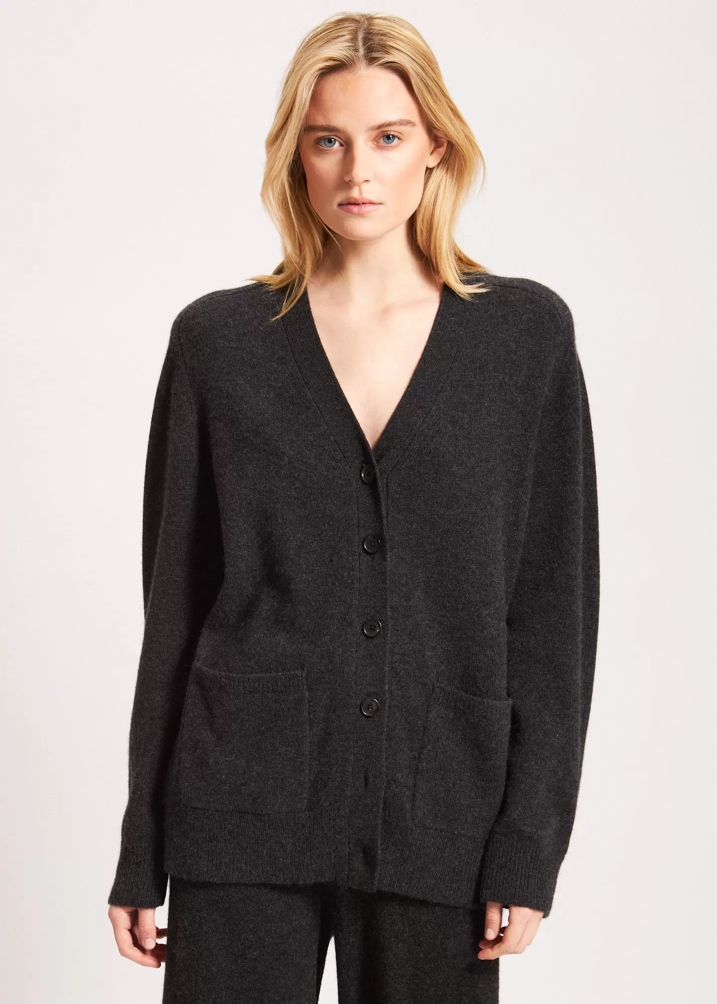 CASHMERE CARDIGAN