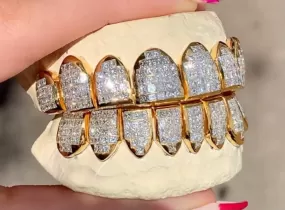 Custom VS1 Clarity Invisible Set Princess Cut Diamond Grillz