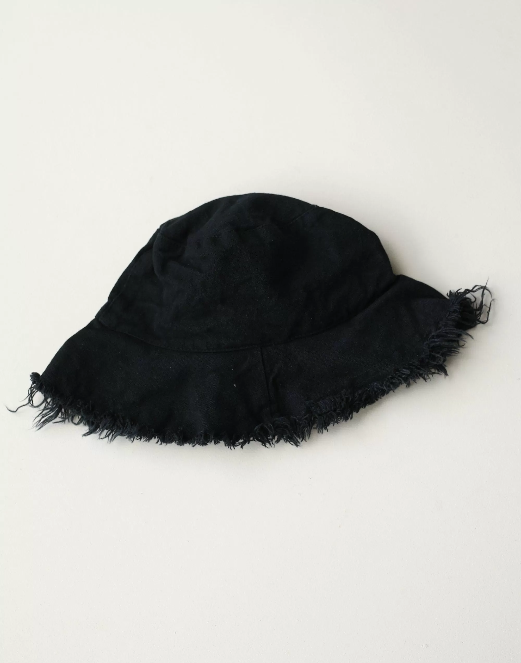 Leilani Bucket Hat (Black)