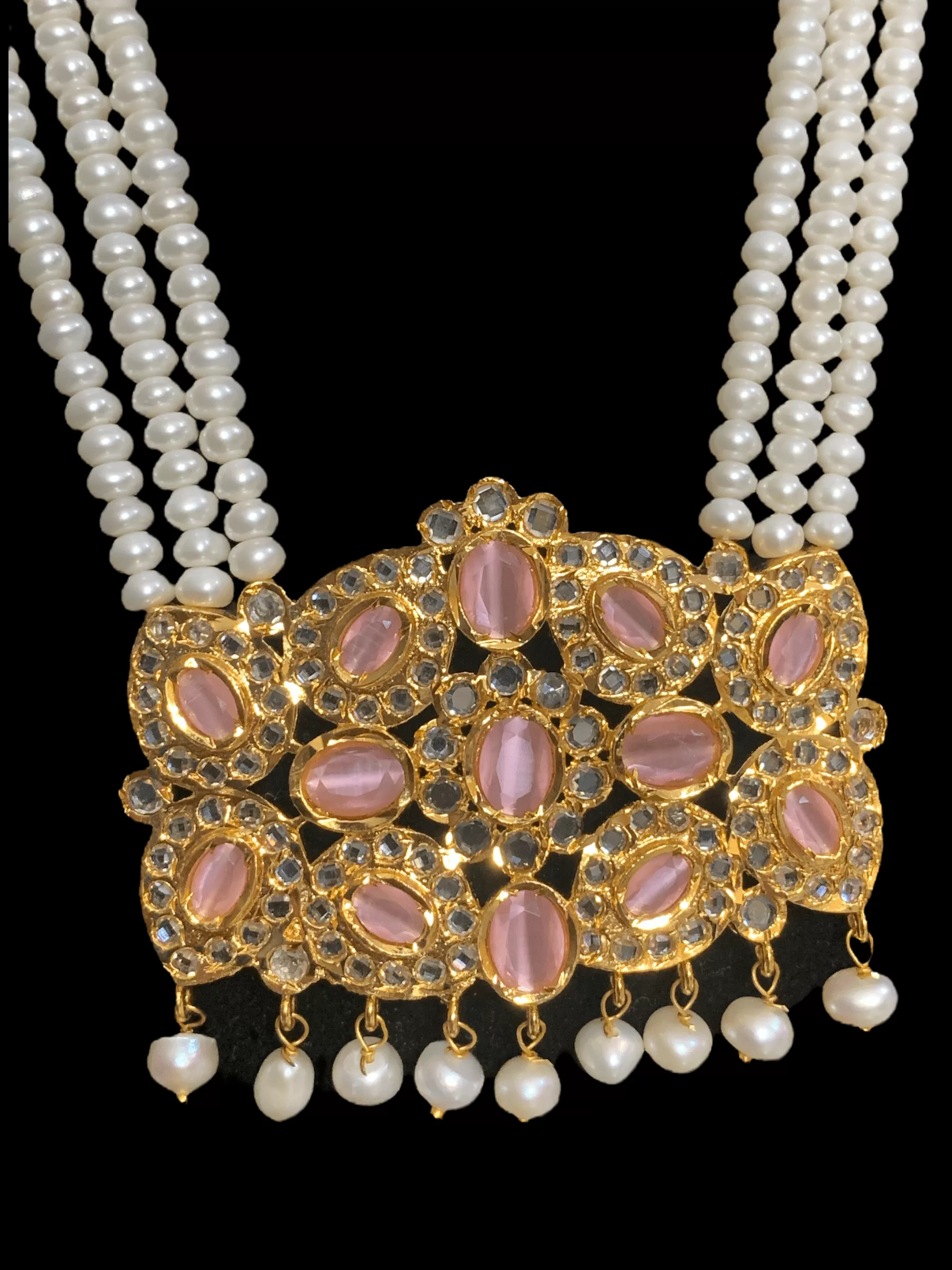 LN24 Sharnaz fresh water pearl necklace   In pink  ( READY TO SHIP)