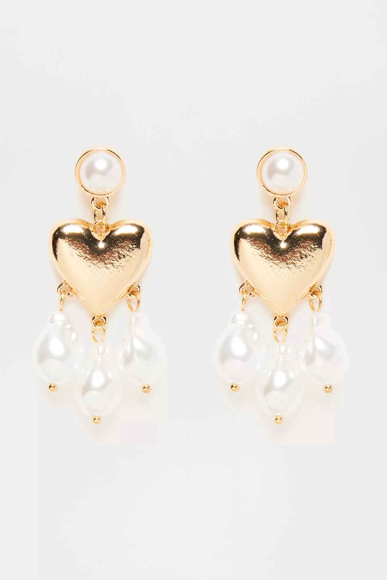 Pearl-fect Heart Earrings - Gold