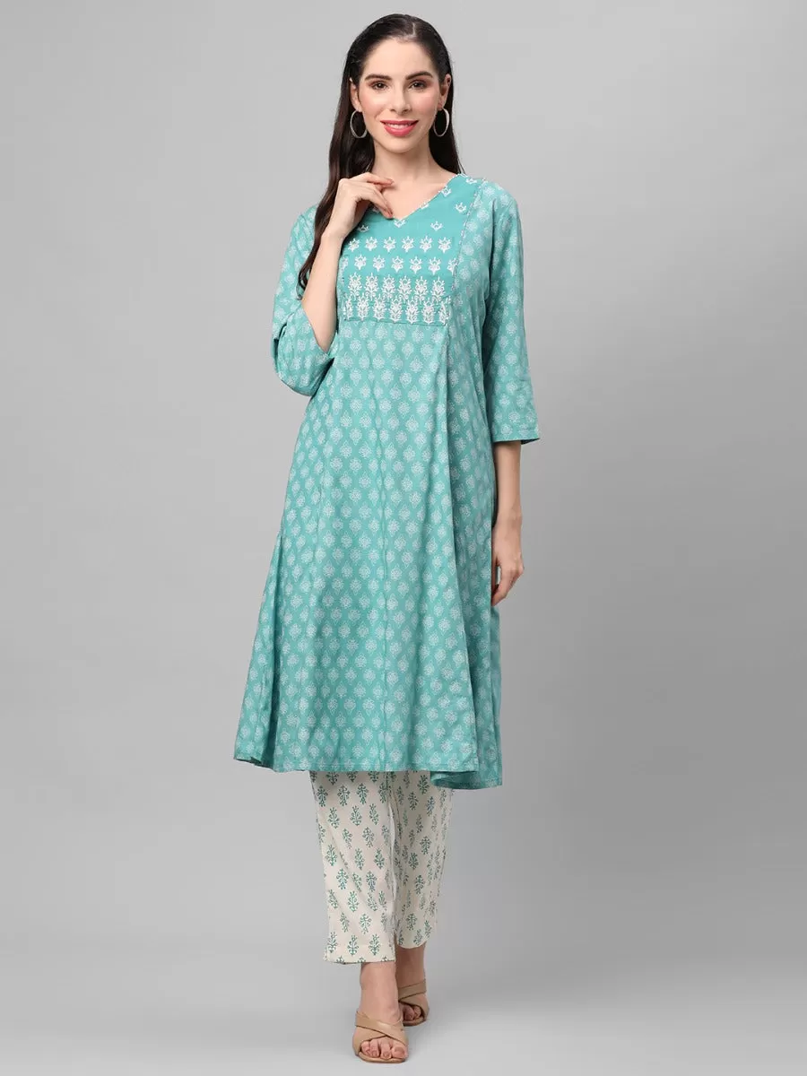 Sea Green Floral Printed Kurta With Trouser