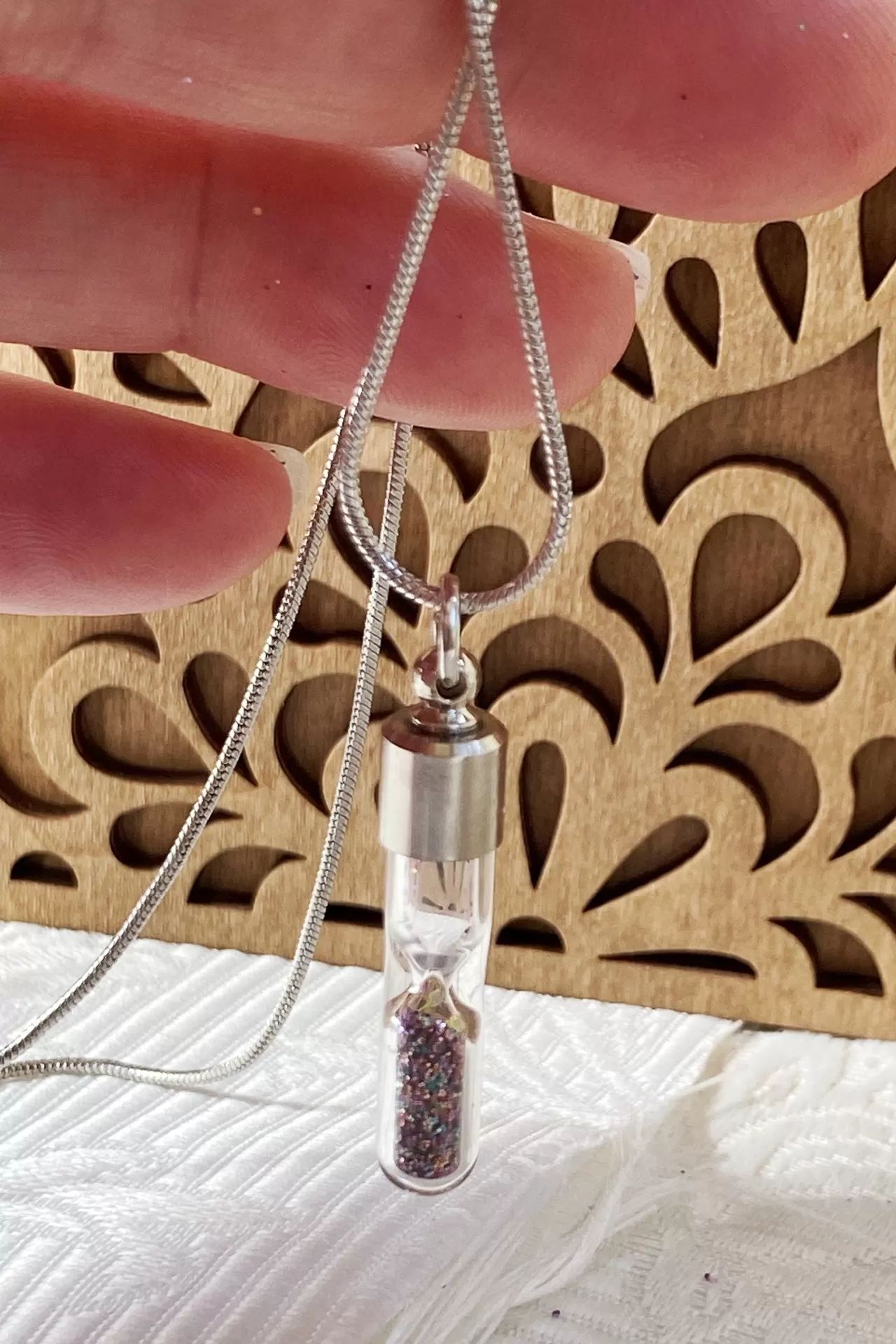 The Optimistic Hourglass Necklace - Glitter4Good