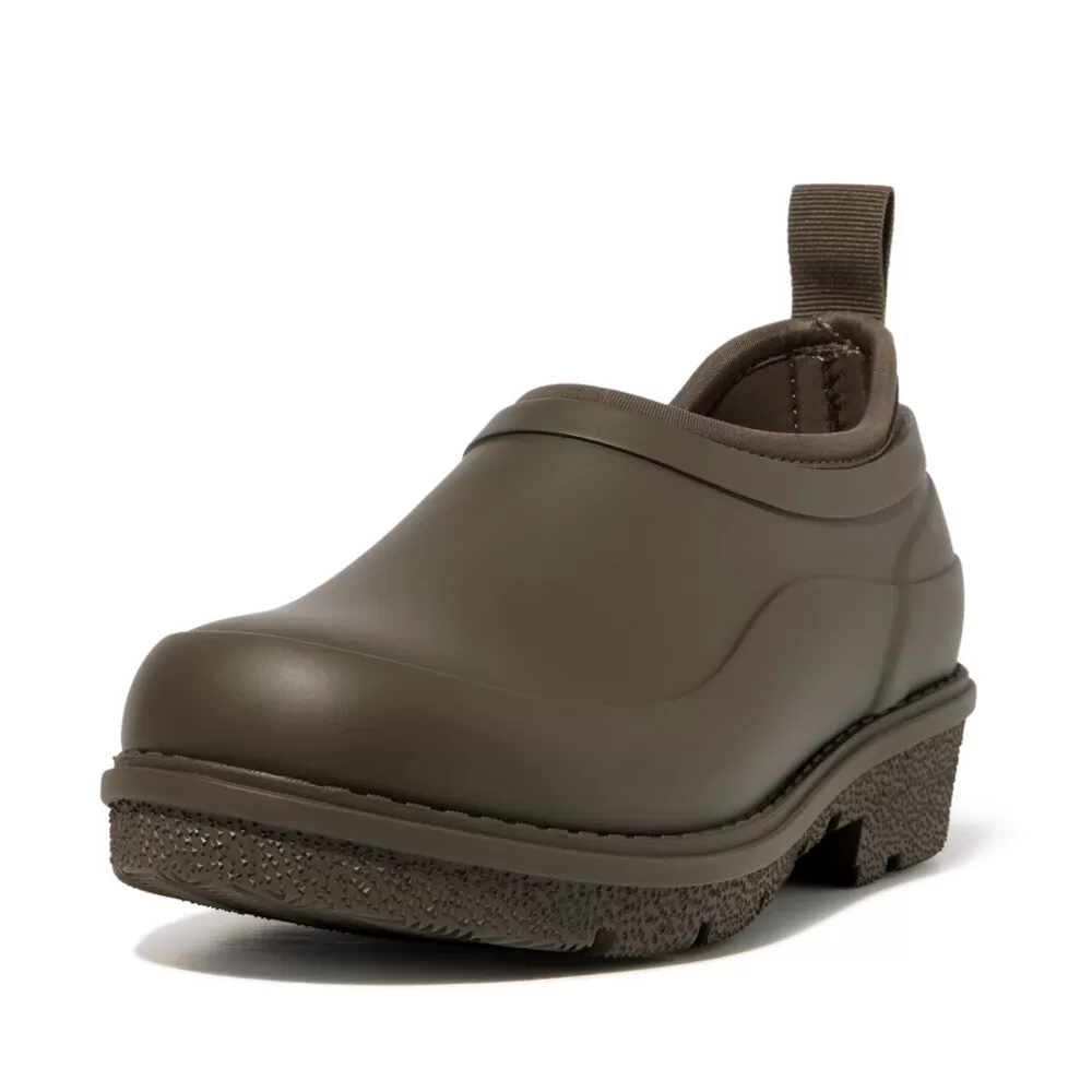 รองเท้าแตะแบบสวม ผู้หญิง รุ่น WONDERCLOG WATERPROOF RUBBER CLOGS